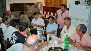  Foto: Megalatina FM
