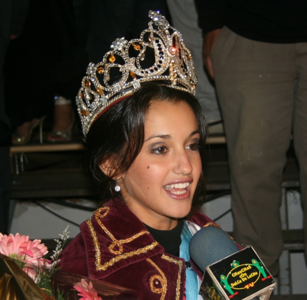Camila Cáneva es la nueva Reina nacional del surubí