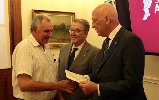 Reconocen dos pymes de Villa Ocampo