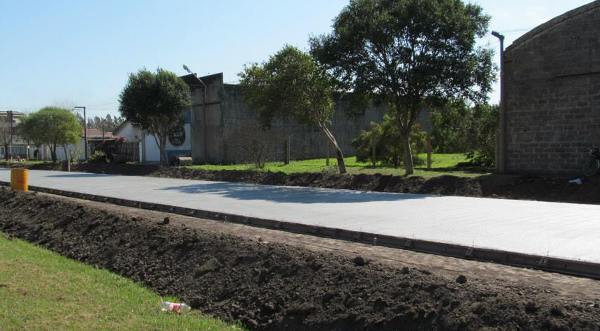 Continúa pavimentación del Bv. Urquiza