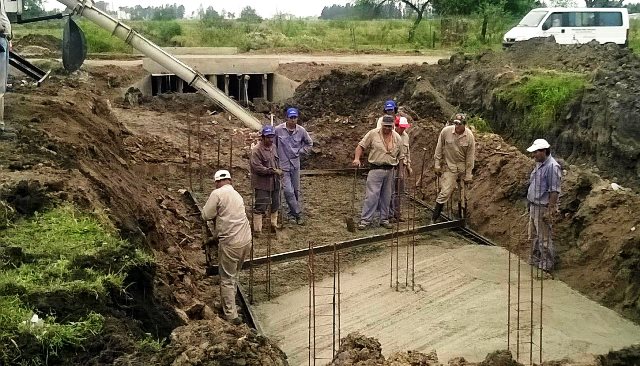 Construcción de la segunda alcantarilla