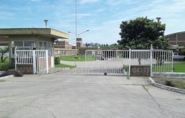 Demora del traspaso de la algodonera