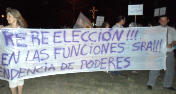 Villa Ocampo salió a la calle