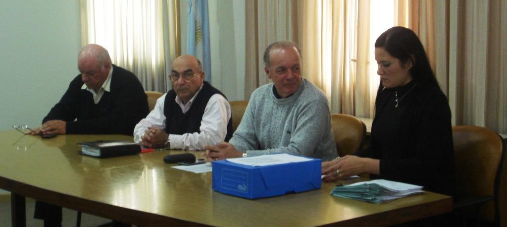 Nueva entrega de Fondo Rotatorio para Productores Apícolas