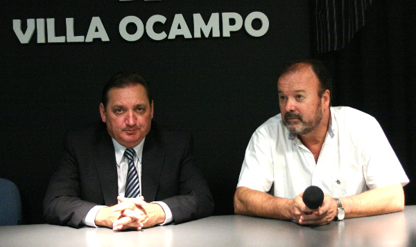 El ministro de Trabajo Genesini