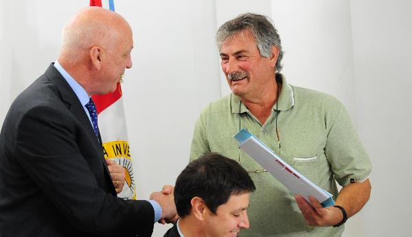 Programas habitacionales para Avellaneda y Tacuarendí