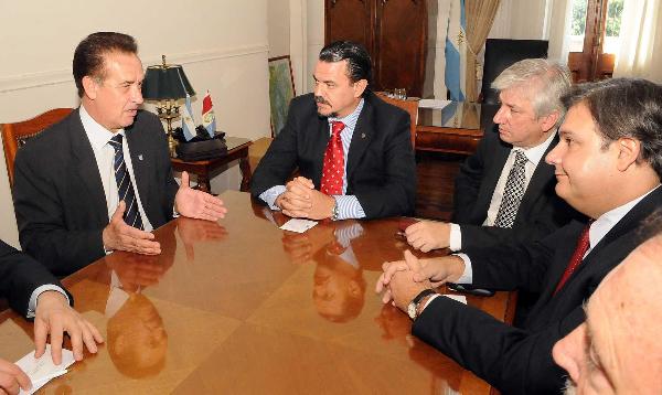 Galassi recibió delegación de legisladores italianos