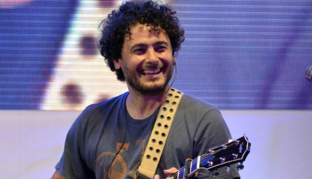 Raly Barrionuevo brindará un concierto único