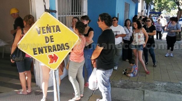 Fanáticos por Abel Pintos