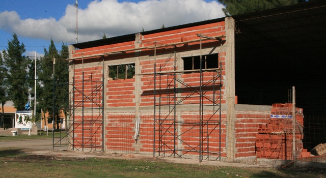 Construyen su sede propia