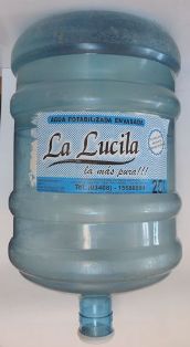 Prohibieron agua potabilizada envasada La Lucila