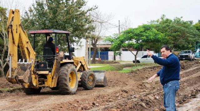 Comienzan obra de colectora