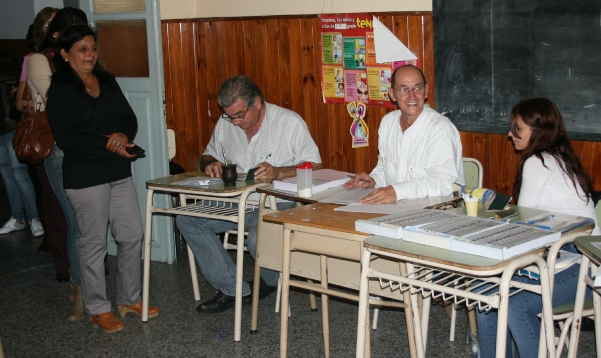 Los ganadores festejaron muy tarde