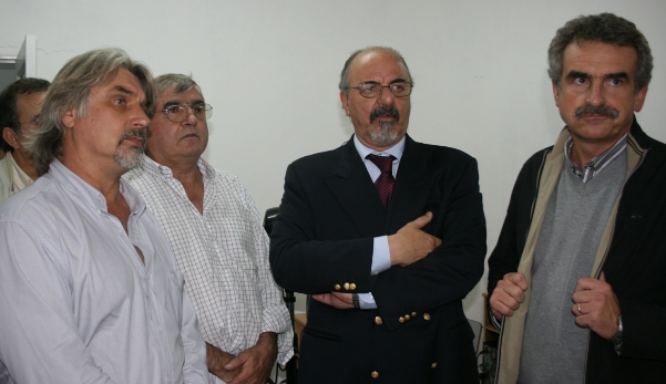 La gente acompaño la visita de Rossi y Tomada