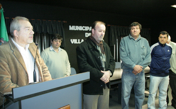Fueron reconocidos los tres bomberos