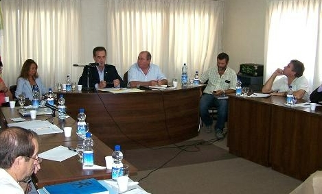 Marcón presentó el balance 2010 al HCM