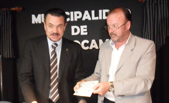 Galassi entregó dinero para el gimnasio