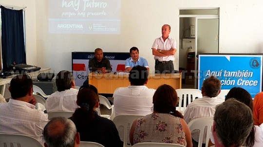 Entregaron 10.500 guardapolvos