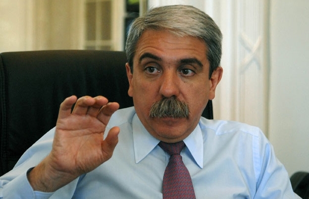 Le robaron a Aníbal Fernández