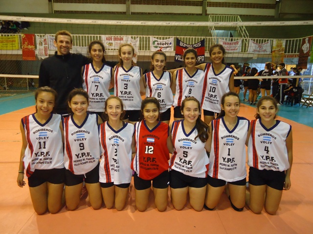 Se jugó el 5º torneo pre internacional de voley