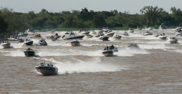 756 equipos participaron de la largada