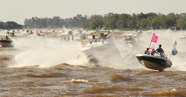 Participaron 879 equipos