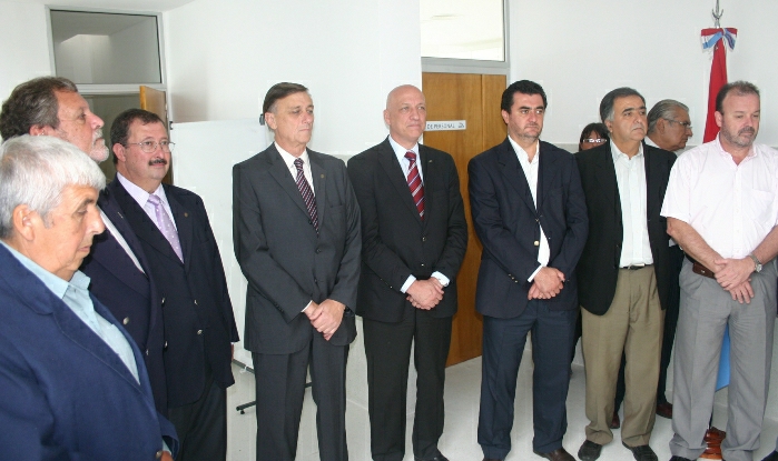 Satisfecho por los anuncios del gobernador