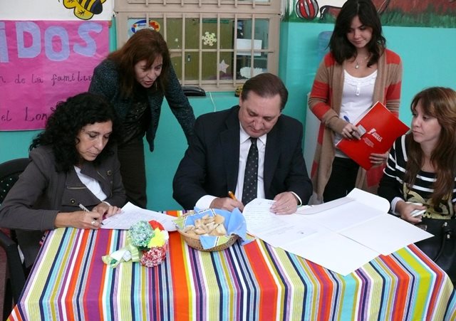 Capacitación laboral de jóvenes en Santa Fe y Reconquista