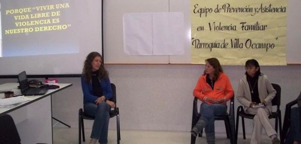 Charla sobre violencia de género