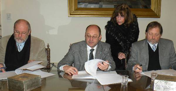 La UNL asesorará al Colegio de Médicos