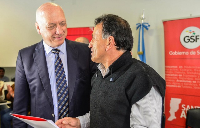 Aportes a municipios y comunas