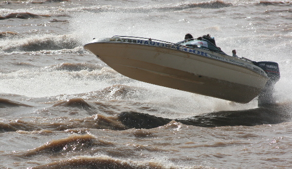 Participaron 879 equipos