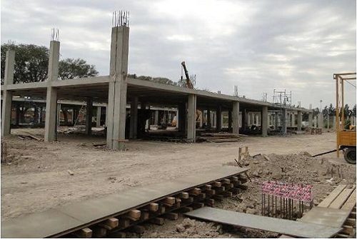 Obreros cayeron de una losa en la obra del nuevo hospital