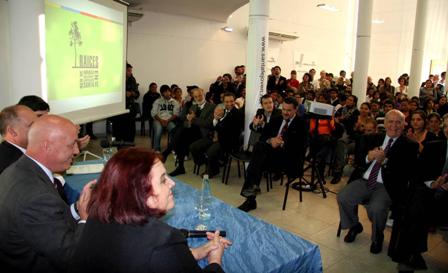 Comienza la entrega de materiales del programa Raíces