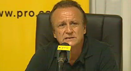 Del Sel renuncia a su banca para ir tras la gobernación