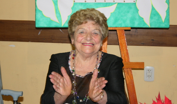 Julia Elena presentó su libro