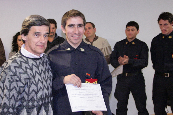 Fueron reconocidos los tres bomberos
