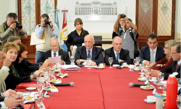 Tras los megaoperativos en Rosario se convocó a legisladores nacionales