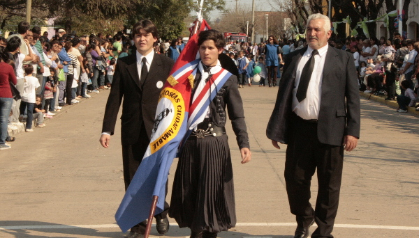 Gran desfile institucional