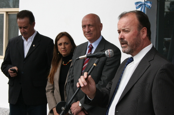 Bonfatti inauguró la incubadora de empresas