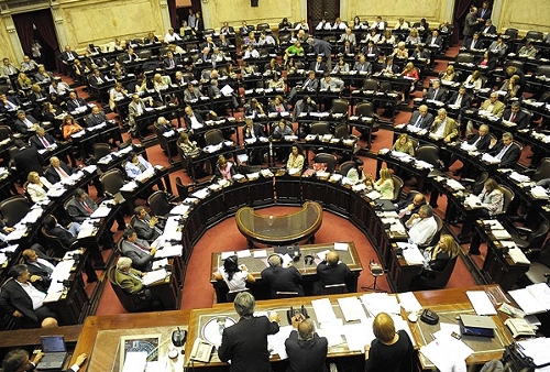 Media sanción del proyecto de Ley de Fertilización Asistida