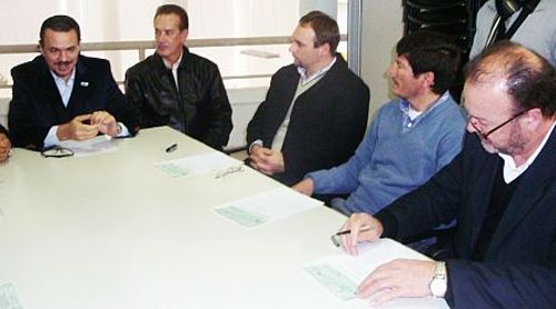 Acompañó al ministro Galassi