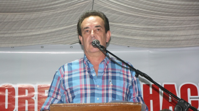 Marcón lanzó su precandidatura a Senador