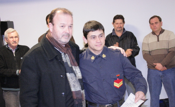 Fueron reconocidos los tres bomberos