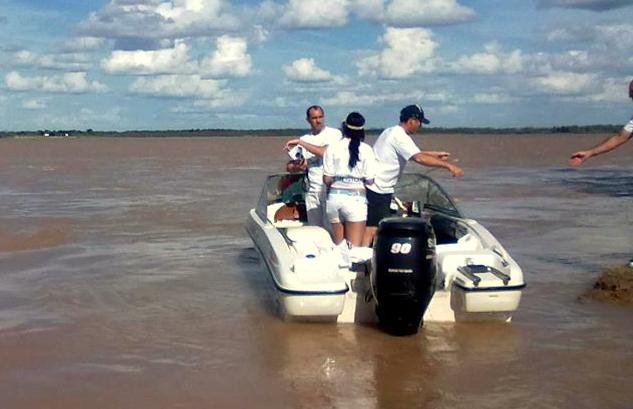 Paseos en lanchas hasta el Paraná