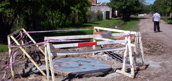 Iniciarion la obra de cloacas en B° Oeste