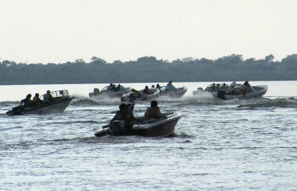 Continúan promocionando el concurso de pesca