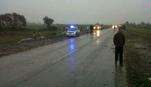 Volcó un camión cargado con papas