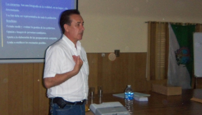 Seminario político en Villa Ocampo