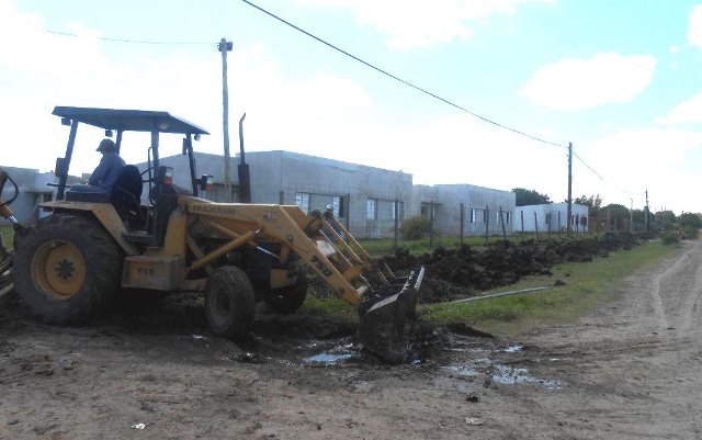Agua y cloacas para el nuevo plan de viviendas
